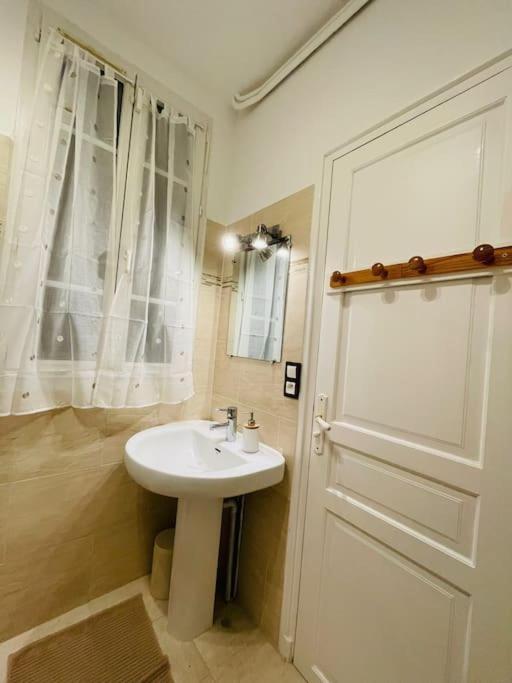 Grande Maison : Pres De Paris/Orly Villeneuve-le-Roi Luaran gambar